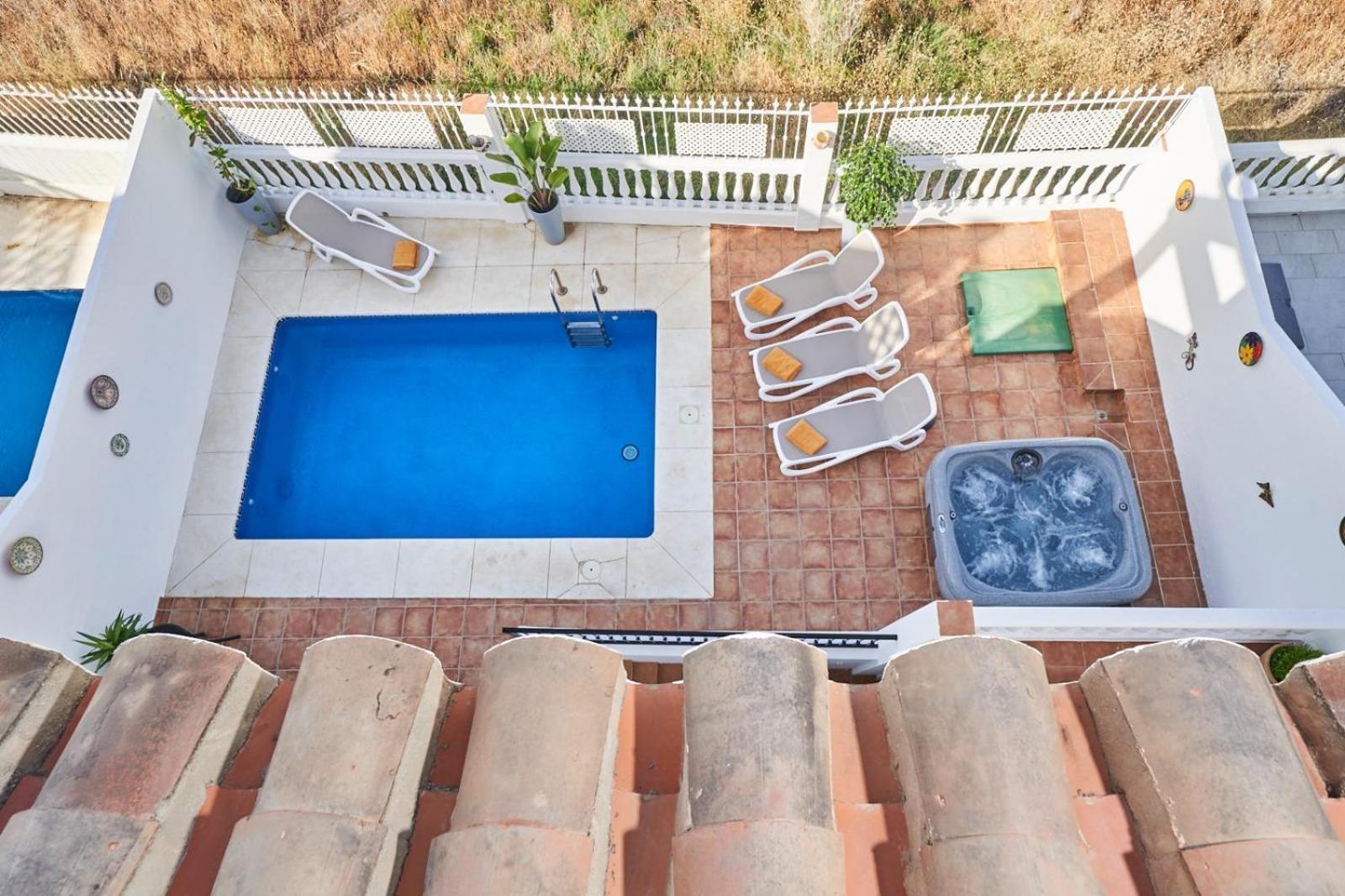 Villa Pura - Private Jacuzzi & Heated Pool Nerja Exterior foto